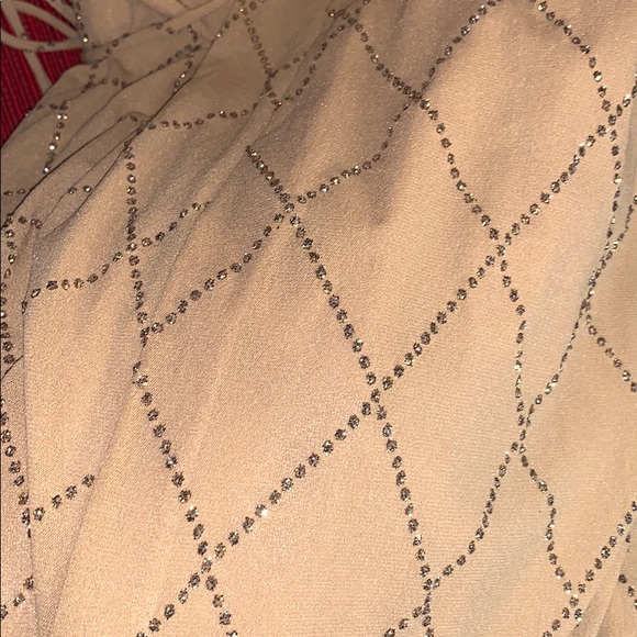 Golden Sparkle - Picture 3 of 4